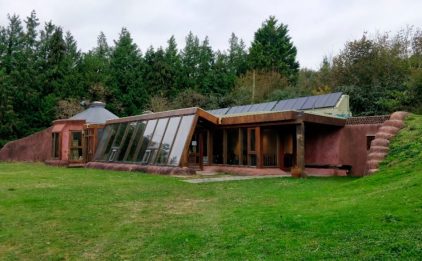 Earthship1